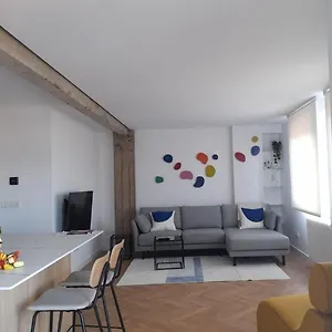  Apartamento Moderno Y Sofisticado Con Vistas A La Ciudad
